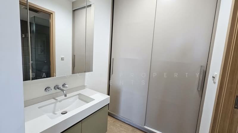 Siri At Sukhumvit, Bangkok, 902 Sukhumvit Road, Phra Kanong, Khlong Toei, Bangkok, 2 Bedrooms, 68 sqm, Condo For Rent, by BANGKOK PROPERTY AGENTS, 500396974 - DDproperty.com