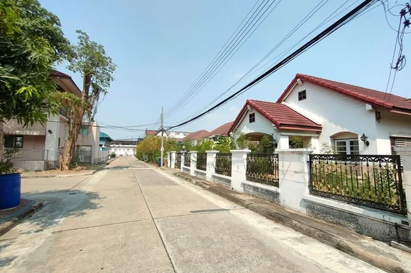 Sarantorn Rangsit Klong 4 : สราญธร รังสิต คลอง 4, ปทุมธานี, ถนน ไสวประชาราษฎร์, บึงยี่โถ, ธัญบุรี, ปทุมธานี, 328 ตร.ม., บ้านเดี่ยว ขาย, โดย ชนะชาติ นนท์ตา, 500396986 - DDproperty.com