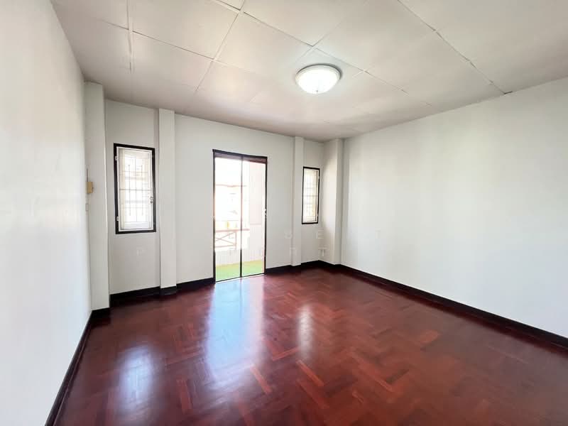 มวลชนธานี พุทธมณฑลสาย 2, Bangkok, Bang Waek, Phasi Charoen, Bangkok, 3 Bedrooms, 100 sqm, Townhouse For Sale, by The Best Property บี, 500396997 - DDproperty.com