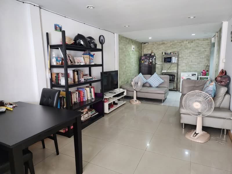 อาคารให้เช่า พร้อมพงษ์ ทองหล่อ สุขุมวิท : Buildings for rent in Phrom Phong, Thonglor, Sukhumvit., Bangkok, Khong Tan, Khlong Toei, Bangkok, , 200 sqm, Shophouse For Rent, by TOAH T., 500397042 - DDproperty.com