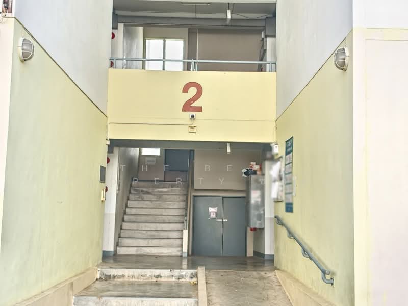 Baan Ua-Athorn Lat Kwang, Chachoengsao, Lat Khwang, Ban Pho, Chachoengsao, 2 Bedrooms, 33 sqm, Condo For Sale, by The Best Property ซายน์, 500397063 - DDproperty.com
