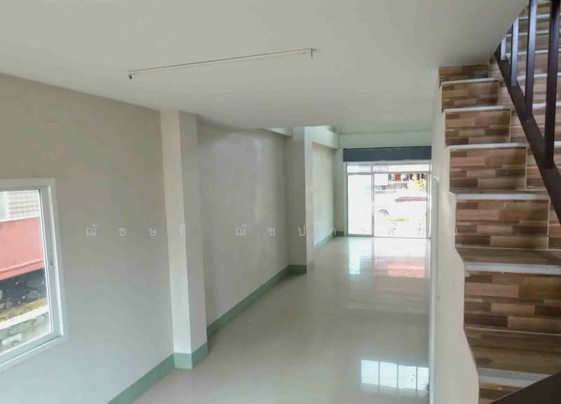 Commercial buildings in Wiang Pa Pao District, Chiang Rai, Wiang, Wiang Pa Pao, Chiang Rai, , 120 sqm, Shophouse For Sale, by ฌัชษชี ฌัชปภาส์มณ, 500397067 - DDproperty.com