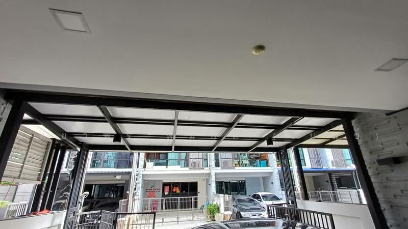 Plex Bangna, Samut Prakan, 90/239 Burapha Withi Expressway, Bang Kaeo, Bang Plee, Samut Prakan, 3 Bedrooms, 220 sqm, Townhouse For Rent, by Nattayaporn Peumkul (Benz), 500397095 - DDproperty.com