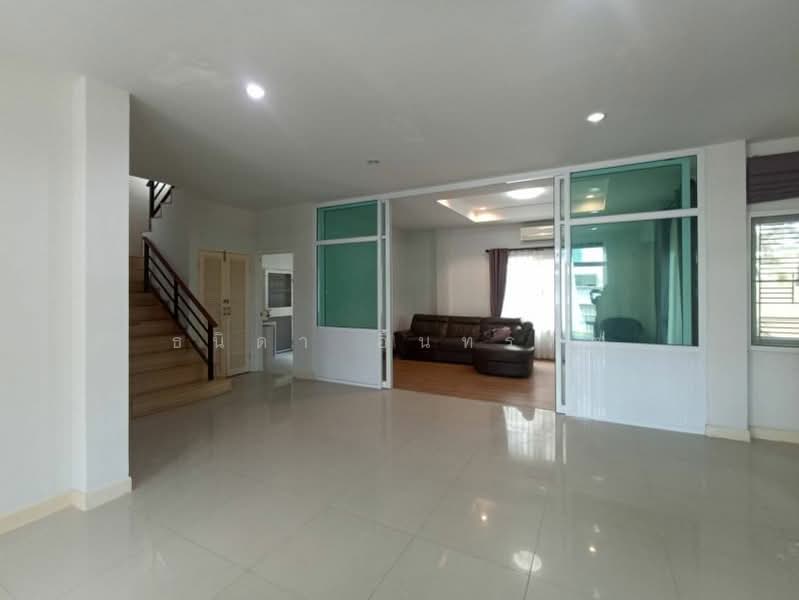 Country Home Lake & Park Assumption - Sriracha, Chon Buri (Pattaya), Assumption Road, Surasak, Si Racha, Chon Buri (Pattaya), 3 Bedrooms, 150 sqm, Single Detached House For Rent, by ธนิดา อินทรทัต, 500397108 - DDproperty.com