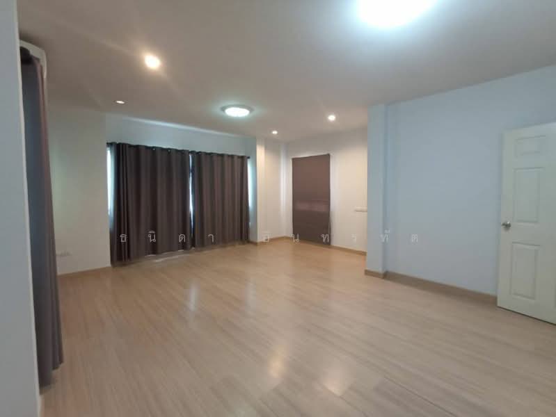 Country Home Lake & Park Assumption - Sriracha, Chon Buri (Pattaya), Assumption Road, Surasak, Si Racha, Chon Buri (Pattaya), 3 Bedrooms, 150 sqm, Single Detached House For Rent, by ธนิดา อินทรทัต, 500397108 - DDproperty.com