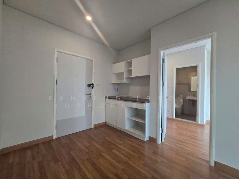 Lumpini Place Ratchada-Sathu, Bangkok, 501 3 Sathu Pradit 27 Alley, Chong Nonsi, Yan Nawa, Bangkok, 1 Bedroom, 28 sqm, Condo For Sale, by Kanueng (Pro) Noppornpitak, 500397124 - DDproperty.com