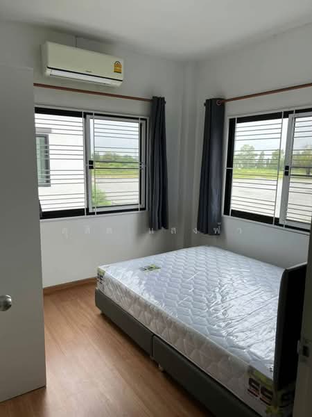 ให้เช่าทาวน์โฮมหลังริม ถ.ข้าวหลาม บางแสน ชลบุรี, Chon Buri (Pattaya), Saen Suk, Muang Chon Buri, Chon Buri (Pattaya), 3 Bedrooms, 150 sqm, Townhouse For Rent, by Dusit Saengfa, 500397128 - DDproperty.com