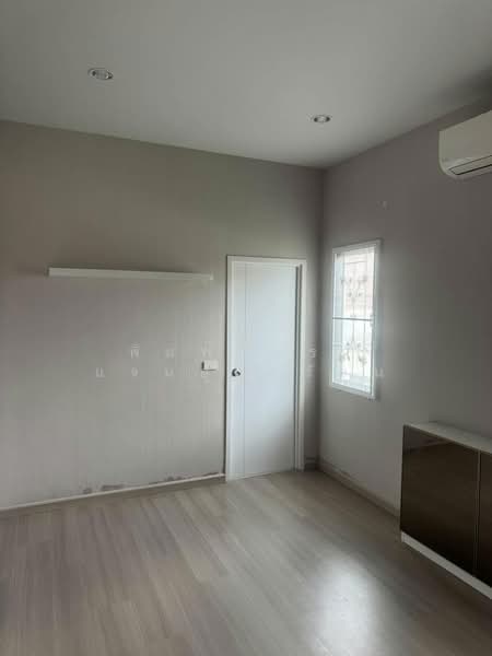The Ricco Residence Wongwaen-Hathairat : เดอะริคโค้ เรสซิเดนซ์ วงแหวนฯ-หทัยราษฎร์, กรุงเทพ, ถนนไทยรามัญ, สามวาตะวันตก, คลองสามวา, กรุงเทพ, 230 ตร.ม., บ้านเดี่ยว ขาย, โดย พิมพ์ภัทรา แจ่มอุลิตรัตน, 500397129 - DDproperty.com