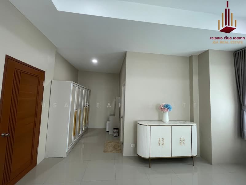 Baan Suan Neramit Watcharapol-Permsin, Bangkok, Permsin Road, Khlong Tanon, Sai Mai, Bangkok, 5 Bedrooms, 320 sqm, Single Detached House For Sale, by JSA REAL ESTATE, 500397182 - DDproperty.com