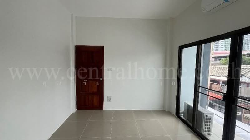 ซอยนครอินทร์ 2, Nonthaburi, นครอินทร์ 2, Talat Kwan, Muang Nonthaburi, Nonthaburi, 3 Bedrooms, 170 sqm, Single Detached House For Sale, by คุณ ชัยรัชต์ (กร), 500397192 - DDproperty.com