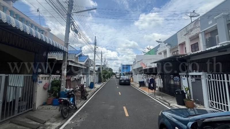 Ban Rom Ngao Mai : บ้านร่มเงาไม้, นนทบุรี, ซอย หมู่บ้านร่มเงาไม้, บางคูรัด, บางบัวทอง, นนทบุรี, 75 ตร.ม., ทาวน์เฮ้าส์ ขาย, โดย คุณ ชัยรัชต์ (กร), 500397241 - DDproperty.com