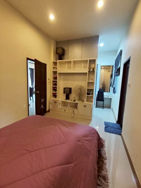 Amorn Village, Chon Buri (Pattaya), 58 Soi Sukhumvit-Phatthaya 89, Nong Pru, Bang Lamung (Pattaya), Chon Buri (Pattaya), 3 Bedrooms, 692 sqm, Single Detached House For Rent, by Praveen Peter, 500397262 - DDproperty.com