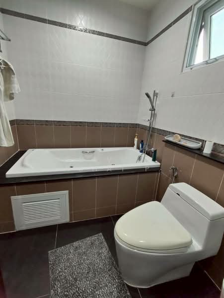 Amorn Village, Chon Buri (Pattaya), 58 Soi Sukhumvit-Phatthaya 89, Nong Pru, Bang Lamung (Pattaya), Chon Buri (Pattaya), 3 Bedrooms, 692 sqm, Single Detached House For Rent, by Praveen Peter, 500397262 - DDproperty.com