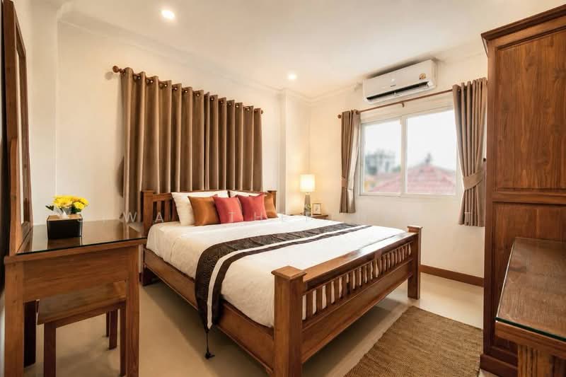 วิลล่า 5 นอนรีโนเวทใหม่ | พัทยาใต้ | เช่า 80k, ชลบุรี, jomtien 2nd road, บางละมุง, ชลบุรี, 223 ตร.ม., วิลล่า ให้เช่า, โดย Siwas Thepphabut, 500397320 - DDproperty.com