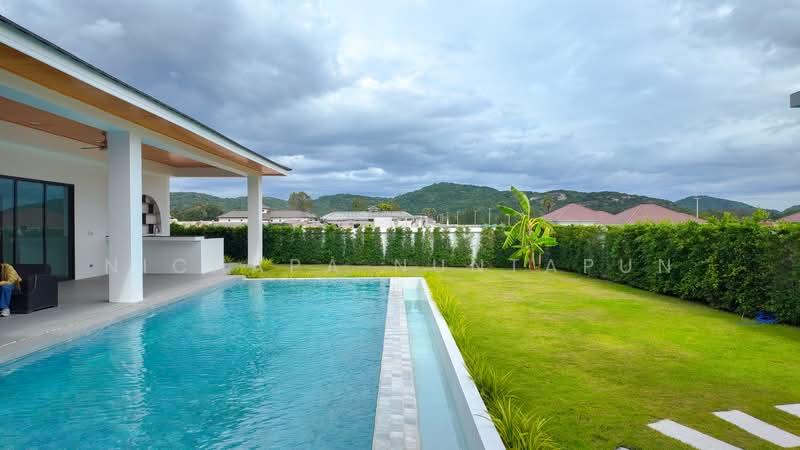 Stand alone, Prachuap Khiri Khan, Hua Hin, Prachuap Khiri Khan, 4 Bedrooms, 280 sqm, Villa For Sale, by Nichapa Nuntapun, 500397322 - DDproperty.com