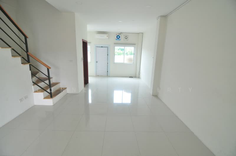 Warm Townhouse, Bangkok, ลาดพร้าว, Khlong Chan, Bang Kapi, Bangkok, 4 Bedrooms, 100 sqm, Townhouse For Rent, by Connex Property, 500397325 - DDproperty.com