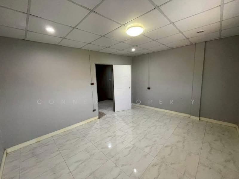 Townhome Ladprao 71, Bangkok, , Lat Phrao, Bangkok, 4 Bedrooms, 80 sqm, Townhouse For Sale, by Connex Property, 500397389 - DDproperty.com