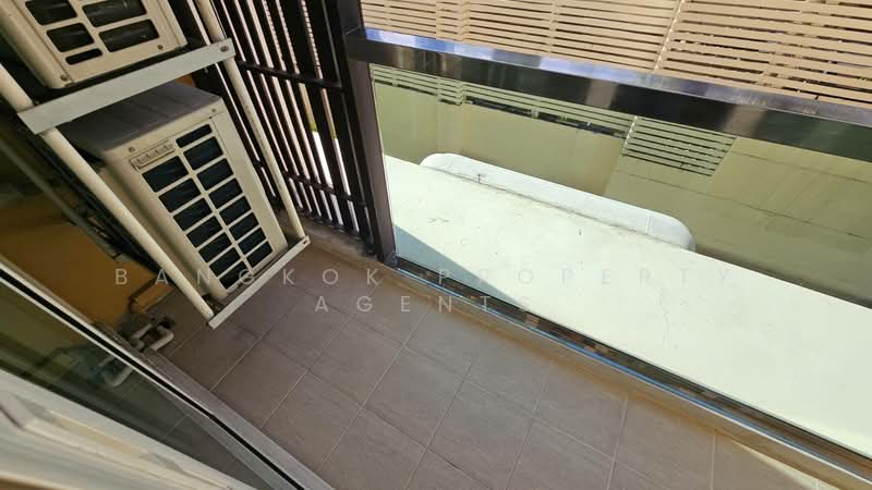 Shine@33 (formerly Triple Oaks), Bangkok, Khlong Tan Nua, Watthana, Bangkok, 2 Bedrooms, 115 sqm, Condo For Rent, by BANGKOK PROPERTY AGENTS, 500397423 - DDproperty.com