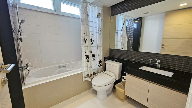 Shine@33 (formerly Triple Oaks), Bangkok, Khlong Tan Nua, Watthana, Bangkok, 2 Bedrooms, 115 sqm, Condo For Rent, by BANGKOK PROPERTY AGENTS, 500397423 - DDproperty.com