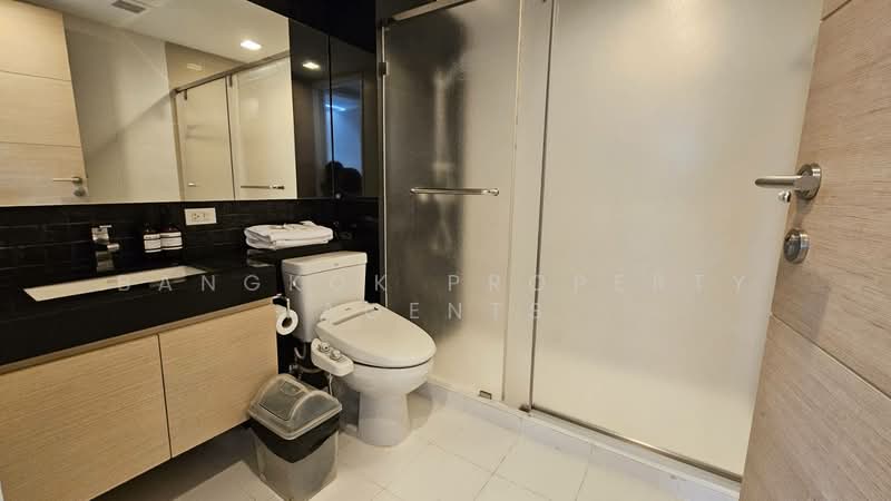 Shine@33 (formerly Triple Oaks), Bangkok, Khlong Tan Nua, Watthana, Bangkok, 2 Bedrooms, 115 sqm, Condo For Rent, by BANGKOK PROPERTY AGENTS, 500397423 - DDproperty.com