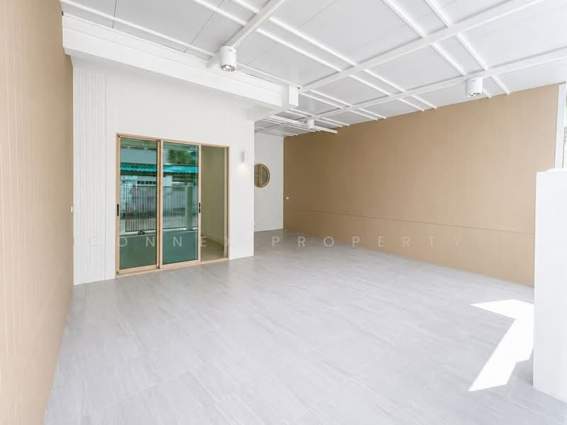 Phong Phet Chaengwattana 14, Bangkok, แจ้งวัฒนะ, Thung Song Hong, Lak Si, Bangkok, 3 Bedrooms, 120 sqm, Townhouse For Sale, by Connex Property, 500397444 - DDproperty.com