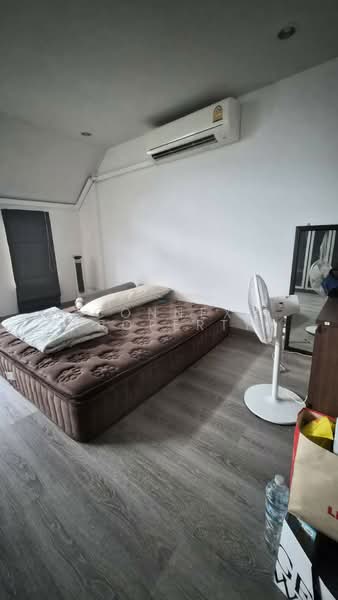Merit Place Phase 3, Bangkok, ลาดพร้าว, Khlong Chaokhun Sing, Wang Thonglang, Bangkok, 3 Bedrooms, 112 sqm, Townhouse For Sale, by Connex Property, 500397448 - DDproperty.com