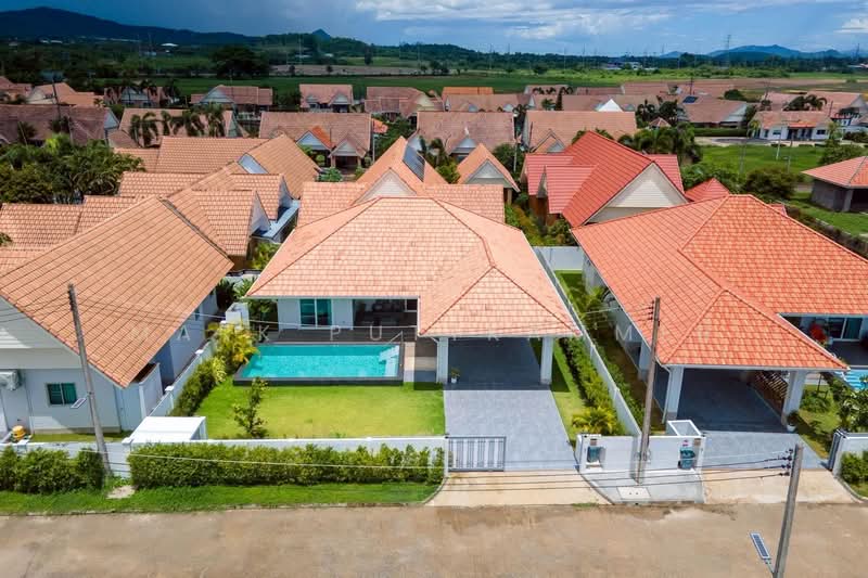 Hua Hin Soi 112, Prachuap Khiri Khan, Soi 112, Nong Kae, Hua Hin, Prachuap Khiri Khan, 3 Bedrooms, 299 sqm, Villa For Sale, by Mark Puttkammer, 500397468 - DDproperty.com