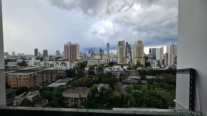 Royal Castle Sukhumvit : รอยัล คาสเซอร์ สุขุมวิท, กรุงเทพ, 30 ซอยสุขุมวิท 39, คลองเตยเหนือ, วัฒนา, กรุงเทพ, 120 ตร.ม., คอนโด ให้เช่า, โดย BANGKOK PROPERTY AGENTS, 500397475 - DDproperty.com