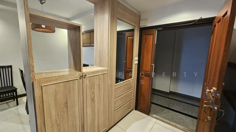 Royal Castle Sukhumvit, Bangkok, 30 Soi Sukhumvit 39, Khlongtoei Nua, Watthana, Bangkok, 3 Bedrooms, 120 sqm, Condo For Rent, by BANGKOK PROPERTY AGENTS, 500397475 - DDproperty.com