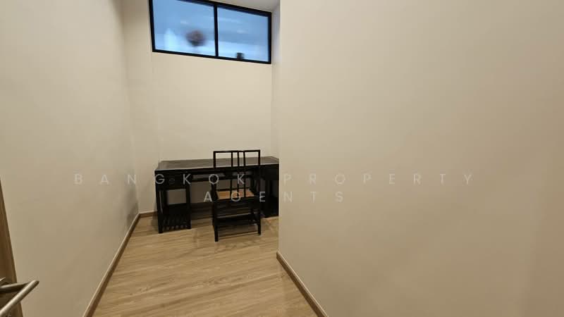 Sathorn 111, Bangkok, Thung Maha Mek, Sathon, Bangkok, 4 Bedrooms, 234 sqm, Condo For Rent, by BANGKOK PROPERTY AGENTS, 500397492 - DDproperty.com