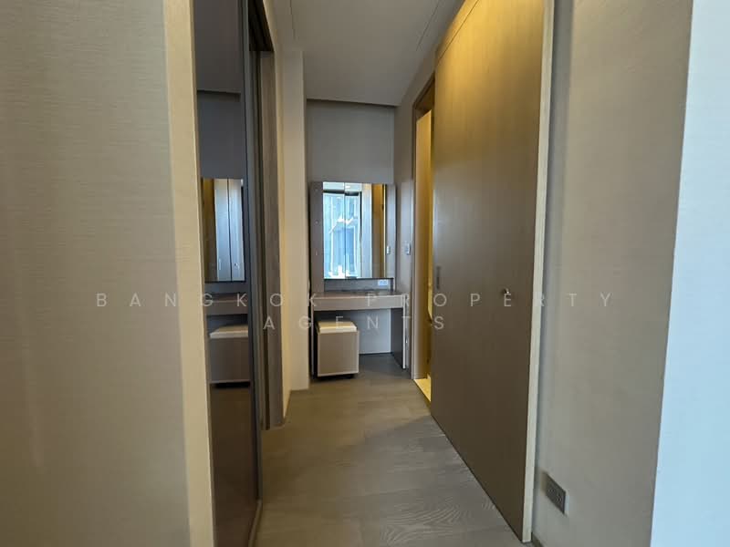 The Esse Asoke, Bangkok, 333 Soi Sukhumvit 21, Sukhumvit Road, Khlongtoei Nua, Watthana, Bangkok, 1 Bedroom, 37 sqm, Condo For Rent, by BANGKOK PROPERTY AGENTS, 500397503 - DDproperty.com