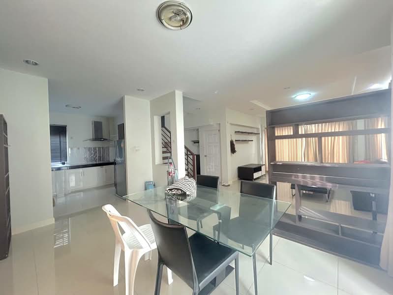 ขายบ้านเดี่ยว 2 ชั้น โครงการวีสต้า, Nakhon Ratchasima, Ban Ko, Muang Nakhon Ratchasima, Nakhon Ratchasima, 3 Bedrooms, 195 sqm, Single Detached House For Sale, by วิรณี, 500397536 - DDproperty.com