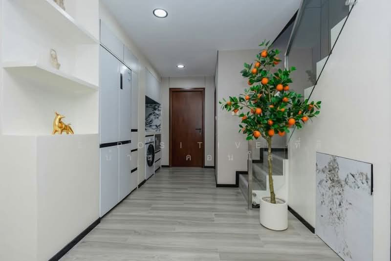 Townhome in the Jed Yod Area, Near Nimman, Chiang Mai, Chang Phuak, Muang Chiang Mai, Chiang Mai, 3 Bedrooms, 136 sqm, Townhouse For Rent, by The Positive ที่ดิน บ้าน คอนโด, 500397539 - DDproperty.com