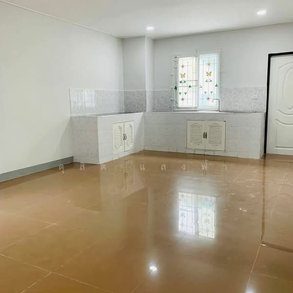 ให้เช่าบ้านเดี่ยวหลังใหญ่ ม.วอเตอร์ไซด์ บ่อวิน ศรีราชา, Chon Buri (Pattaya), Bo Win, Si Racha, Chon Buri (Pattaya), 3 Bedrooms, 200 sqm, Single Detached House For Rent, by Dusit Saengfa, 500397599 - DDproperty.com