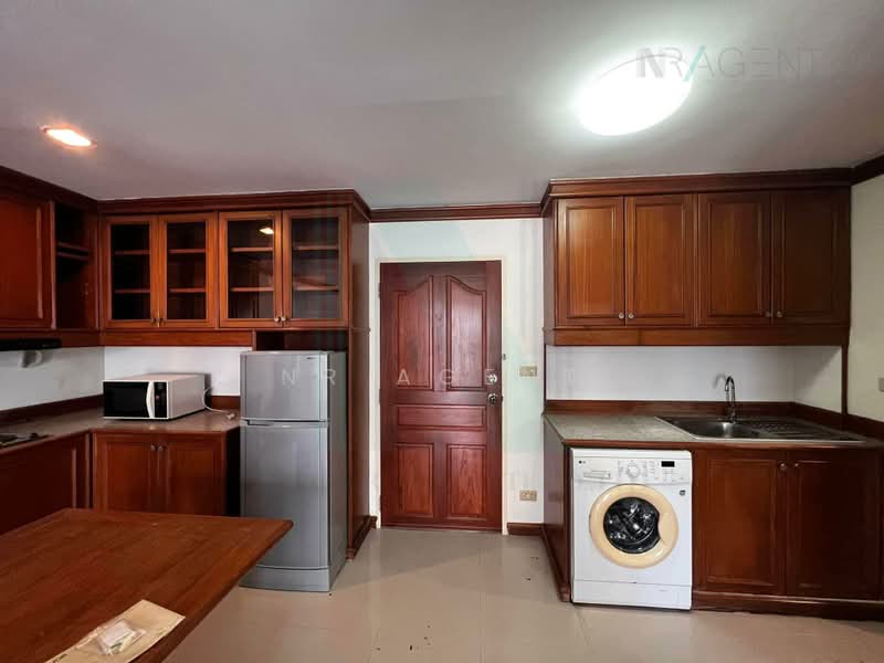 Silom Suite, Bangkok, Soi Sathorn 12, Sathorn Road, Silom, Bang Rak, Bangkok, 1 Bedroom, 52 sqm, Condo For Sale, by NR AGENT, 500397637 - DDproperty.com