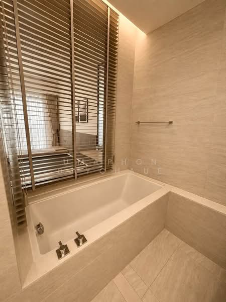 The Strand Thonglor, Bangkok, 36 Soi Sukhumvit 55, Khlong Tan Nua, Watthana, Bangkok, 1 Bedroom, 51 sqm, Condo For Rent, by Umaphon saychaue, 500397663 - DDproperty.com