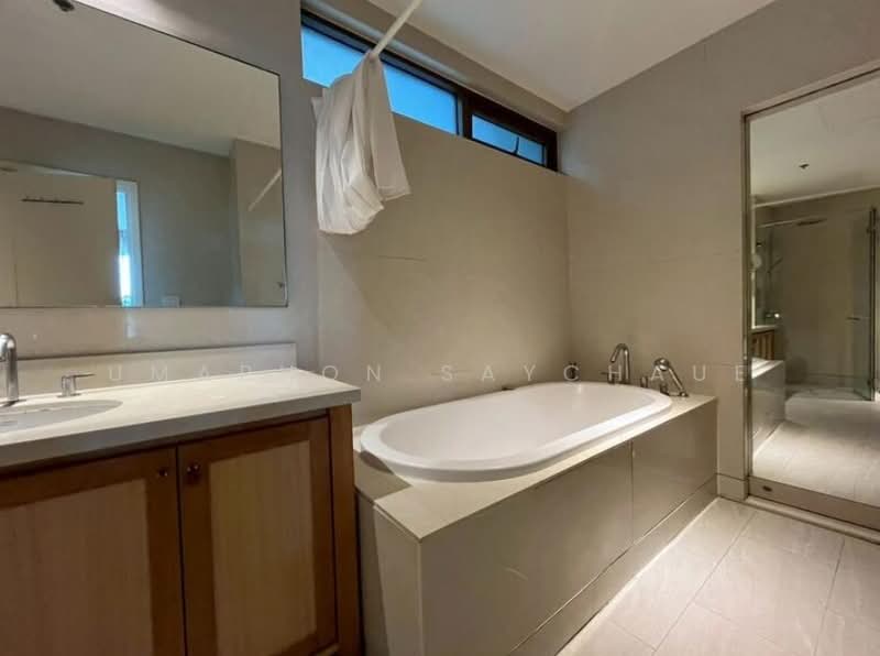 The Emporio Place, Bangkok, 93 Soi Sukhumvit 24, Sukhumvit Road, Khong Tan, Khlong Toei, Bangkok, 2 Bedrooms, 126 sqm, Condo For Rent, by Umaphon saychaue, 500397667 - DDproperty.com
