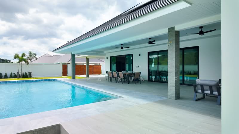 The Clouds Hua Hin 3 : เดอะ คลาวส์ 3 หัวหิน, ประจวบคีรีขันธ์, หินเหล็กไฟ, หัวหิน, ประจวบคีรีขันธ์, 299 ตร.ม., วิลล่า ขาย, โดย Nichapa Nuntapun, 500397681 - DDproperty.com