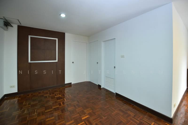 Waterford Park Rama 4, Bangkok, 77 Phum Chit Alley, Phra Kanong, Khlong Toei, Bangkok, 4 Bedrooms, 59 sqm, Condo For Sale, by Nissita Jitreengam, 500397687 - DDproperty.com