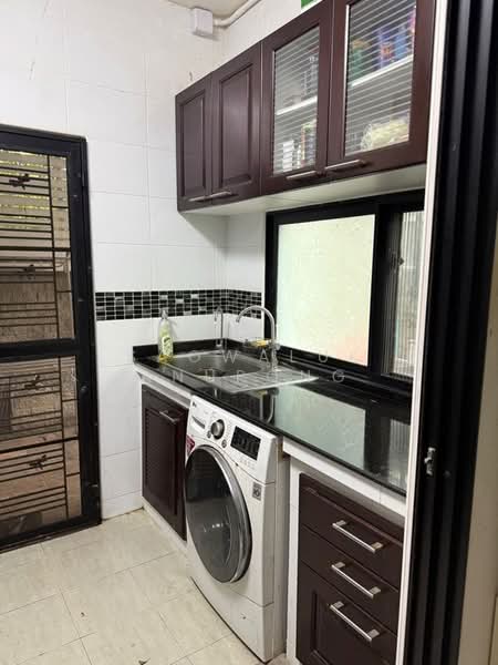 Zerene Petchkasem-Phutthamonthon Sai 3, Bangkok, 101 Phutthamonthon Sai 3 Road, Nong Kang Plu, Nong Khaem, Bangkok, 4 Bedrooms, 200 sqm, Single Detached House For Sale, by Saowaluk Anupong, 500397728 - DDproperty.com