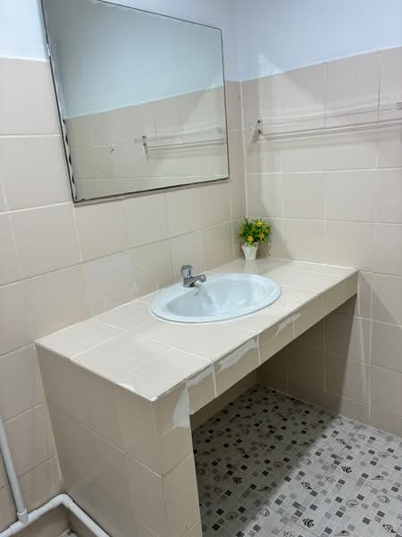 Sukhumvit 101/1, Bangkok, Bang Chak, Phra Khanong, Bangkok, 3 Bedrooms, 180 sqm, Townhouse For Rent, by Airada Parasarn, 500397742 - DDproperty.com