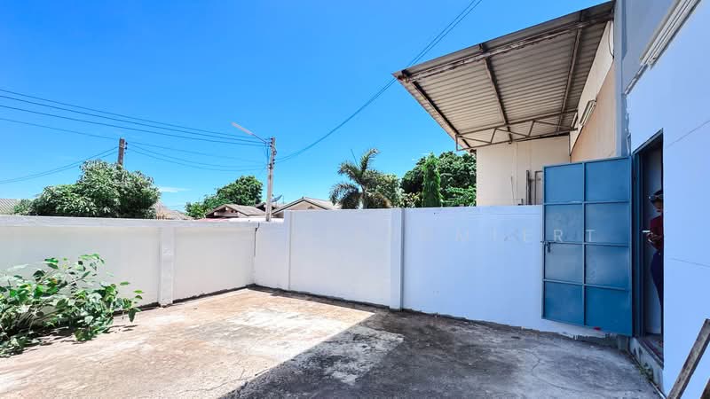 Warehouse with Two-Storey Office for Rent | Pattaya, Chonburi, Chon Buri (Pattaya), Nong Pru, Bang Lamung (Pattaya), Chon Buri (Pattaya), , 300 sqm, Warehouse/Factory For Rent, by Pornpun Promlert, 500397744 - DDproperty.com