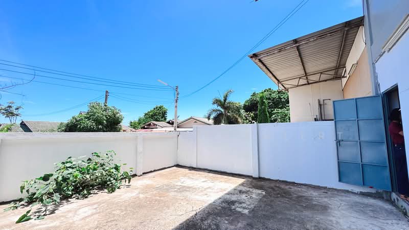 Warehouse with Two-Storey Office for Rent | Pattaya, Chonburi, Chon Buri (Pattaya), Nong Pru, Bang Lamung (Pattaya), Chon Buri (Pattaya), , 300 sqm, Warehouse/Factory For Rent, by Pornpun Promlert, 500397744 - DDproperty.com