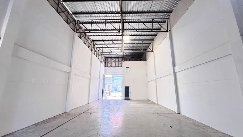Warehouse with Two-Storey Office for Rent | Pattaya, Chonburi, Chon Buri (Pattaya), Nong Pru, Bang Lamung (Pattaya), Chon Buri (Pattaya), , 300 sqm, Warehouse/Factory For Rent, by Pornpun Promlert, 500397744 - DDproperty.com