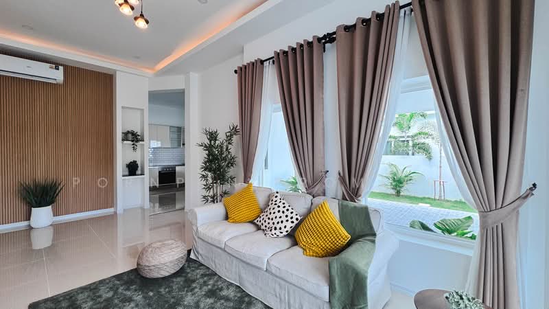 บ้านเดี่ยวสร้างเสร็จ พร้อมโอน | 3 ห้องนอน | ตำบลโป่ง พัทยา |, ชลบุรี, โป่ง, บางละมุง, ชลบุรี, 145 ตร.ม., บ้านเดี่ยว ขาย, โดย Pornpun Promlert, 500397759 - DDproperty.com