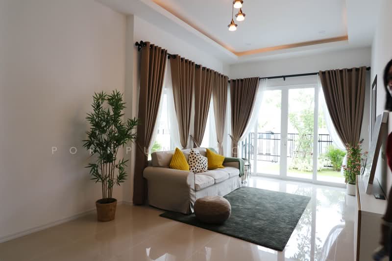 บ้านเดี่ยวสร้างเสร็จ พร้อมโอน | 3 ห้องนอน | ตำบลโป่ง พัทยา |, ชลบุรี, โป่ง, บางละมุง, ชลบุรี, 145 ตร.ม., บ้านเดี่ยว ขาย, โดย Pornpun Promlert, 500397759 - DDproperty.com