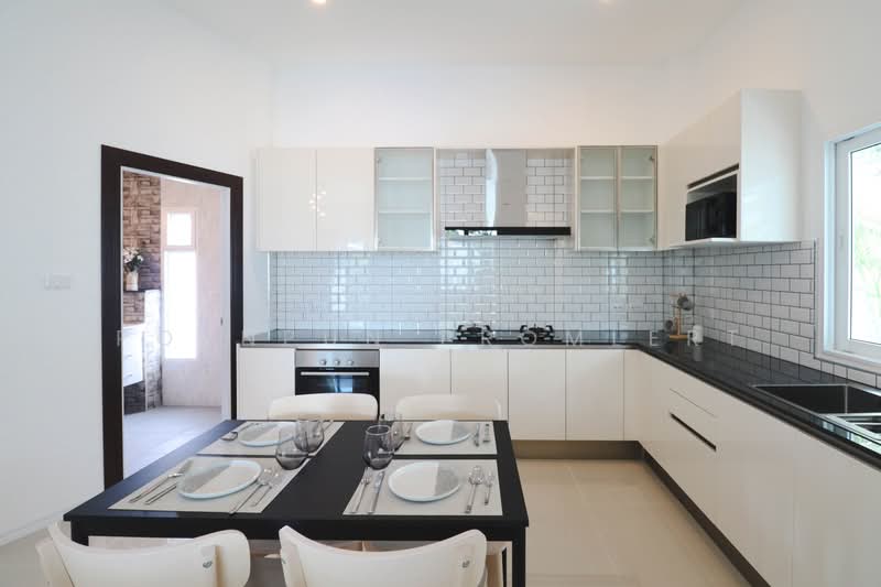 บ้านเดี่ยวสร้างเสร็จ พร้อมโอน | 3 ห้องนอน | ตำบลโป่ง พัทยา |, ชลบุรี, โป่ง, บางละมุง, ชลบุรี, 145 ตร.ม., บ้านเดี่ยว ขาย, โดย Pornpun Promlert, 500397759 - DDproperty.com