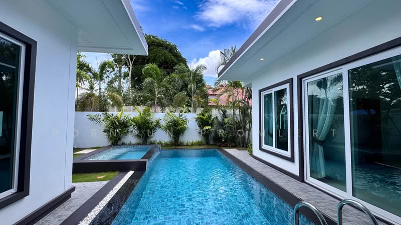Luxury Pool Villa with Private Swimming Pool & Jacuzzi | 3 Bedrooms | Pong, Pattaya, Chon Buri (Pattaya), Poong, Bang Lamung (Pattaya), Chon Buri (Pattaya), 3 Bedrooms, 210 sqm, Villa For Sale, by Pornpun Promlert, 500397786 - DDproperty.com