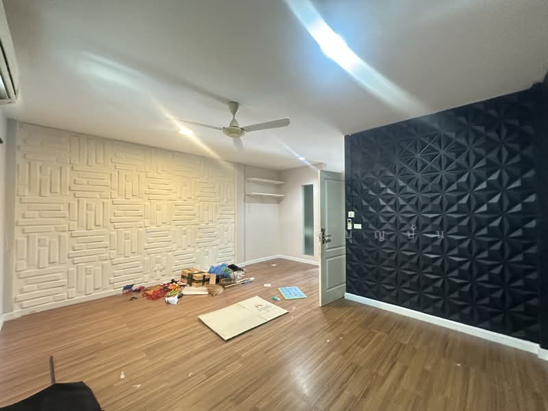 The Terrace Tiwanon, Nonthaburi, Talat Kwan, Muang Nonthaburi, Nonthaburi, 3 Bedrooms, 180 sqm, Townhouse For Sale, by Passakorn Butbunpan, 500397795 - DDproperty.com