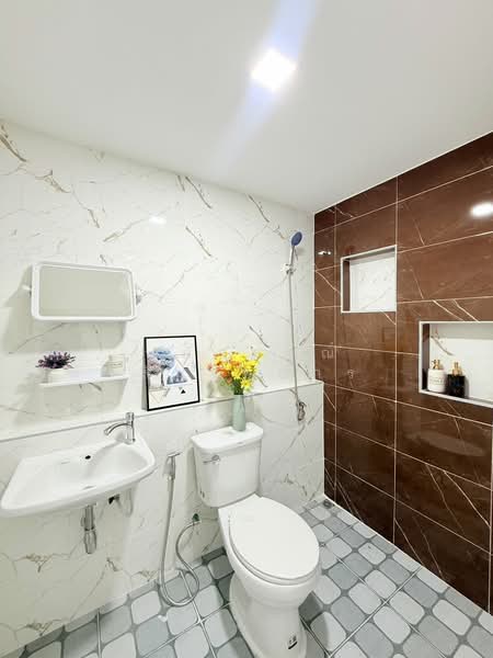 K.C. Ramintra 2, Bangkok, Sam Wa Tawan Tok, Khlong Sam Wa, Bangkok, 2 Bedrooms, 80 sqm, Townhouse For Sale, by นภัสศรณ์ วงศ์สินไทยกร (นันท์), 500397809 - DDproperty.com